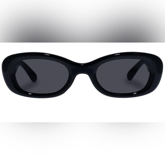 Aire Calisto Black 90s Sunglasses - Picture 5 of 5